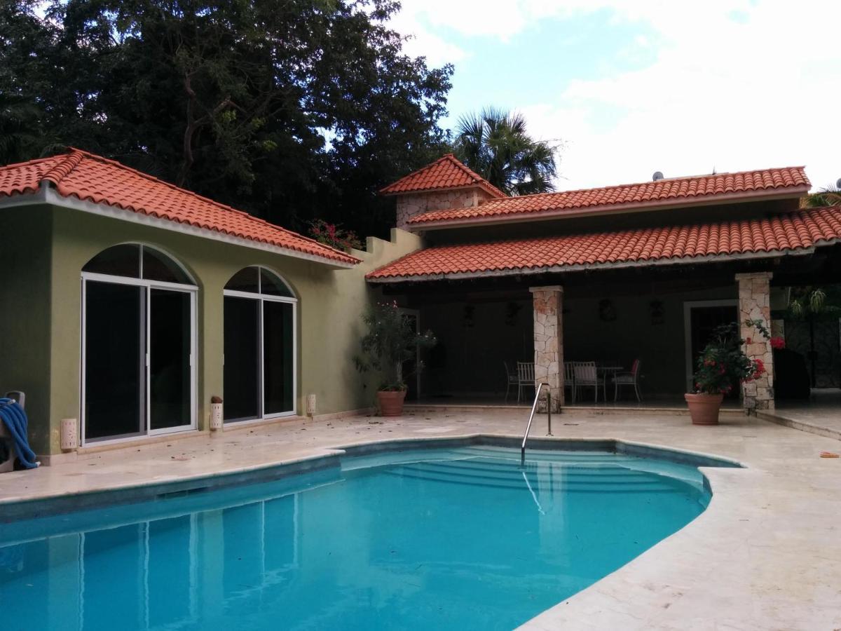 Casa Beard, Spacious Guest House With High Speed Wifi & Pool. Playa del Carmen Bagian luar foto
